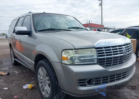 2008 Lincoln Navigator from USA, damaged, VIN 5LMFU28568LJ12492